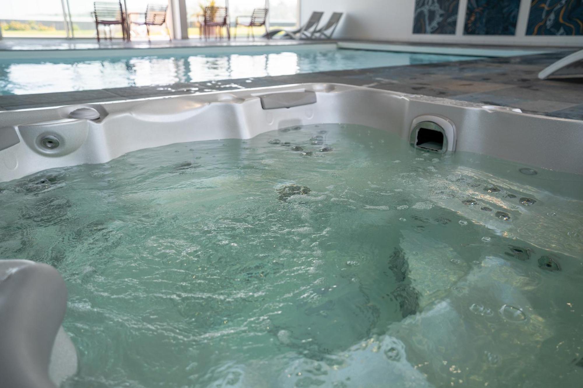 פלרין Hotel Le Manoir Du Roselier מראה חיצוני תמונה
