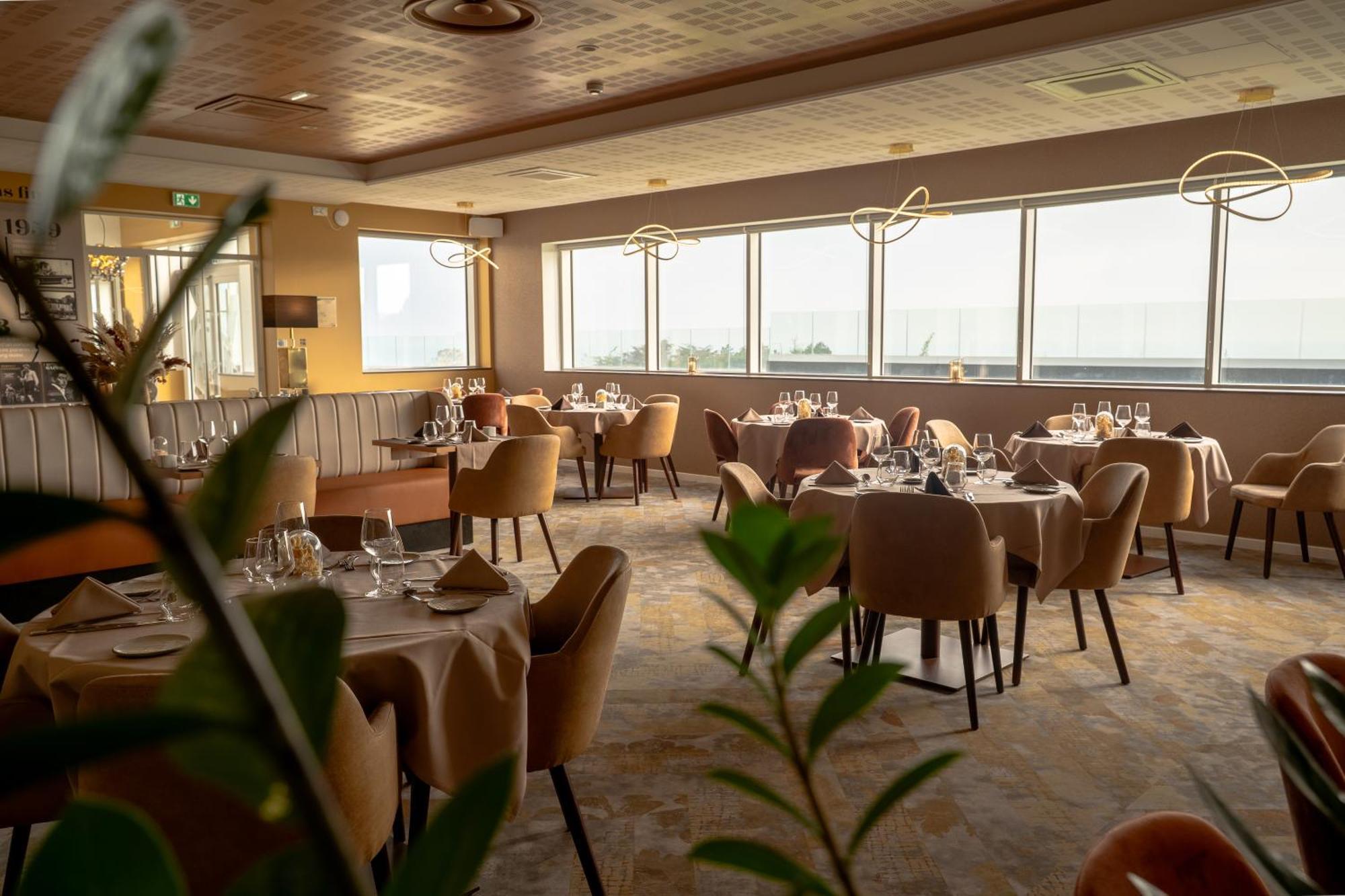 פלרין Hotel Le Manoir Du Roselier מראה חיצוני תמונה